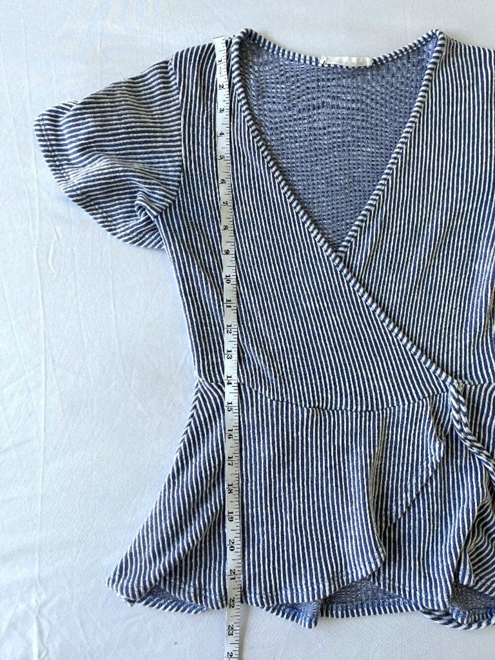 Caution to the Wind Striped Peplum Top - V-Neck Side Tie Blouse - Size S - Picture 7 of 9